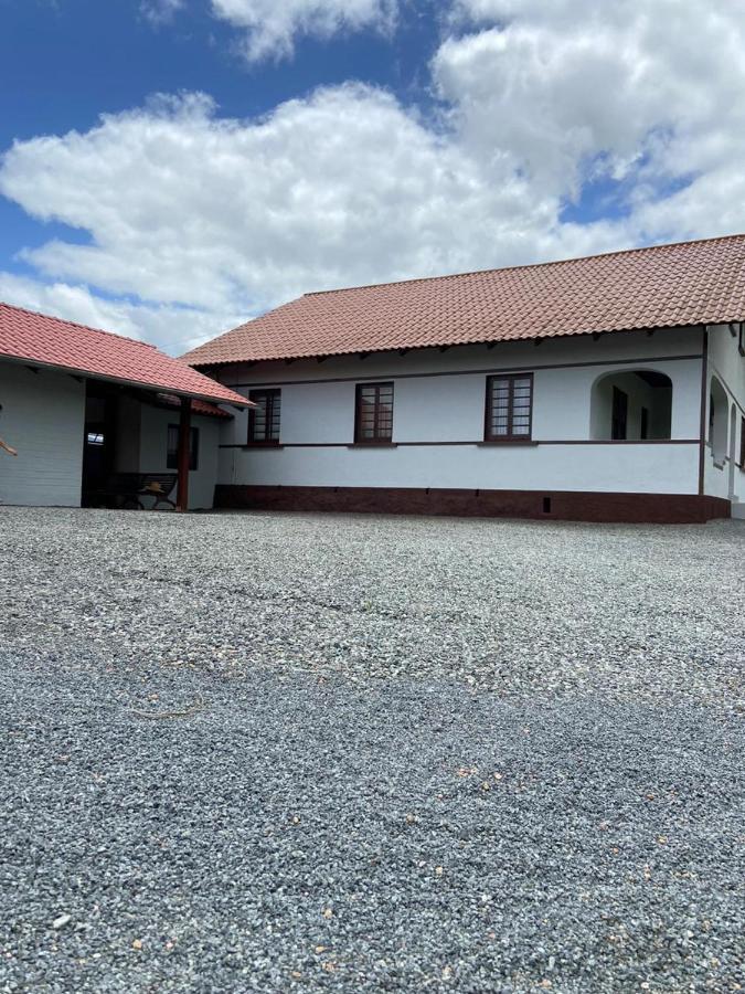 Casa Colonial Em Rio Dos Cedros Villa Dış mekan fotoğraf